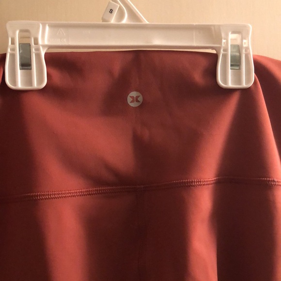 Womens Workout Leggings - Picture 3 of 4